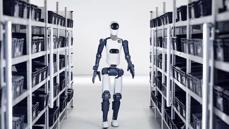 Agile Robots peilt die Umsatzmilliarde an — und spannt Hitachi ein