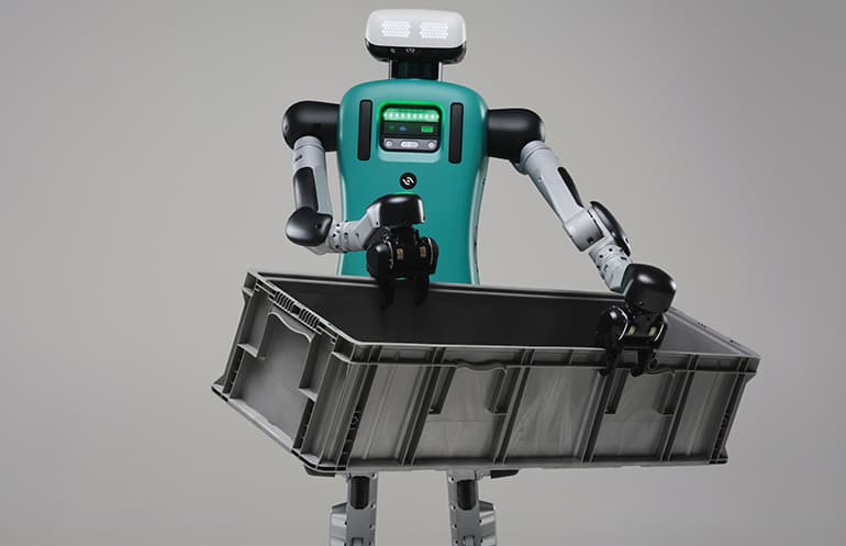 Agilitys Humanoid Digit mit einem Transportbehälter