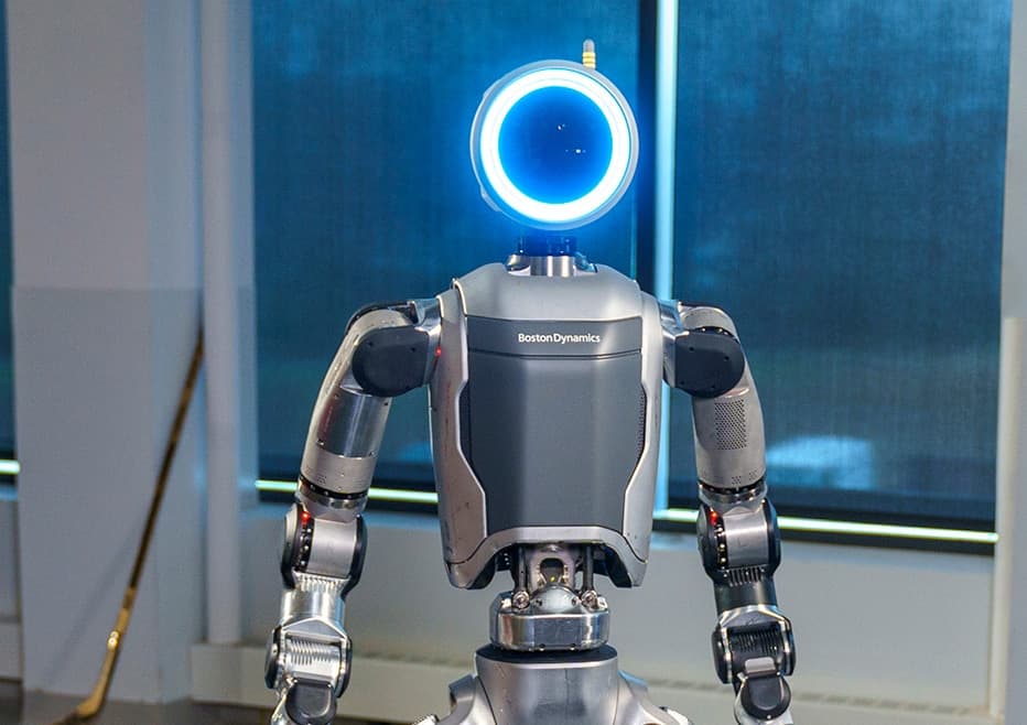 Zum Vergleich: Boston Dynamics Atlas — der bekannteste US-Humanoid