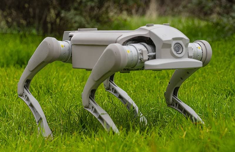 Vierbeiniger Roboter von Faraday Future im Außeneinsatz (Quelle: The Robot Report)