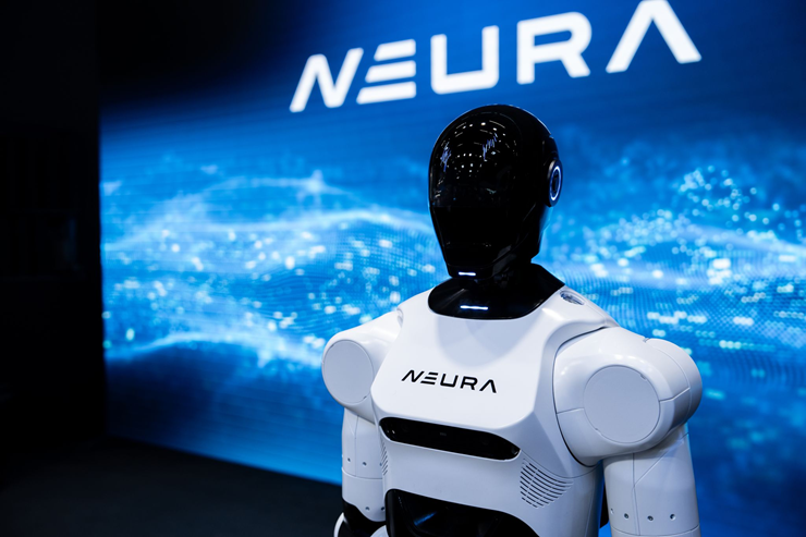 Produkte: Auf der Automatica 2025 zeigte NEURA den kompletten Weg von kognitiven Cobots bis zum Humanoiden 4NE-1.