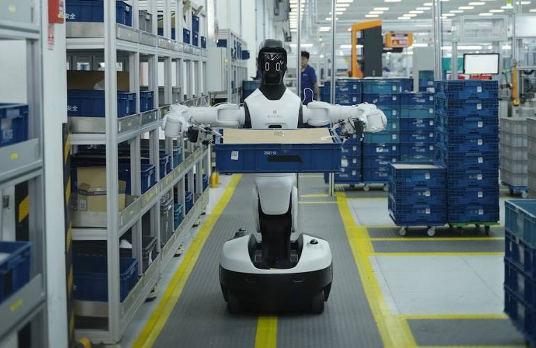 Humanoid im Lager: Daten aus dem echten Betrieb sind der Engpass beim Training Symbolbild, Quelle: The Robot Report