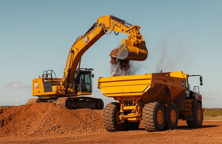 Bagger und Muldenkipper im Erdbau — die Arbeitsfelder, für die Neo1 gebaut ist Quelle: Bedrock Robotics