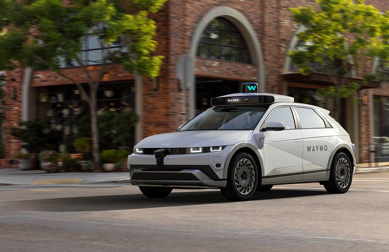 Robotaxis im US-Straßenverkehr: Die Behörden prüfen zunehmend, wie Betreiber Fahrzeuge ohne Fahrer zertifizieren und im 