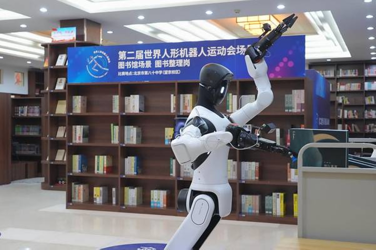 AGIBOT G2 bei der Bibliotheks-Aufgabe in den Szenario-Wettbewerben Quelle: AGIBOT via PRNewswire